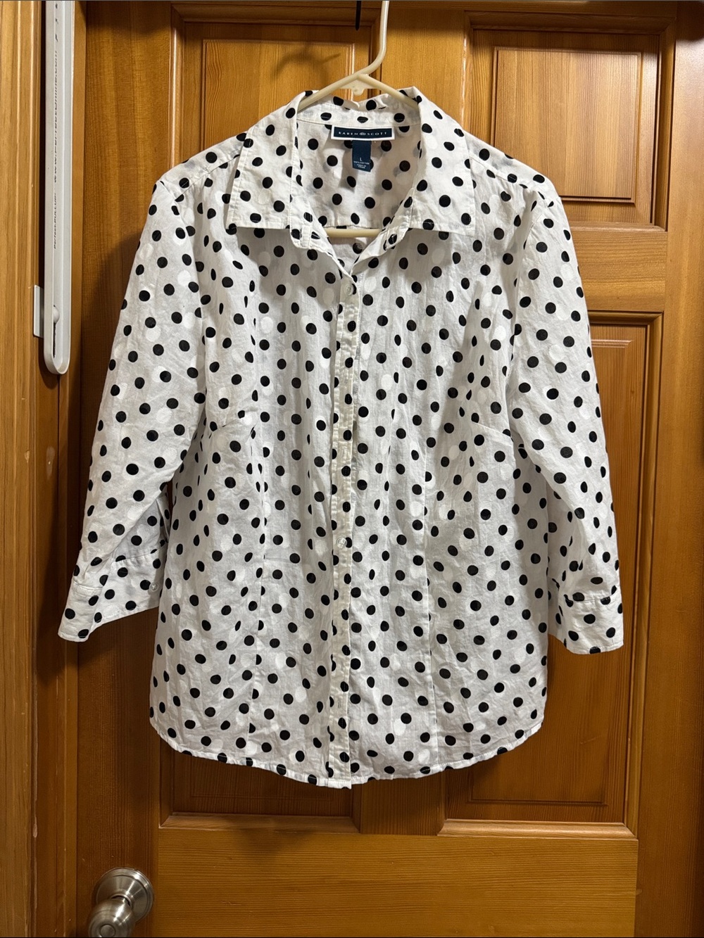 Talbots White Button-Down Shirt with Black Polka Dots
